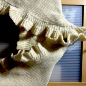 Beige. Cashmere scarf.